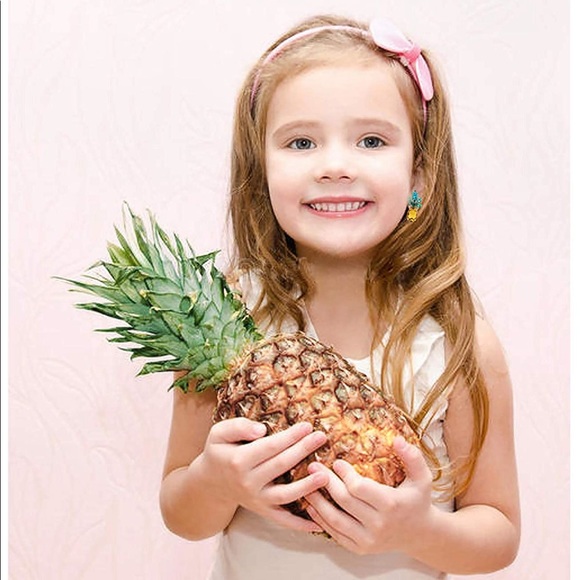 💥HP💥New Betsey Johnson Pineapple Earrings - Picture 7 of 9